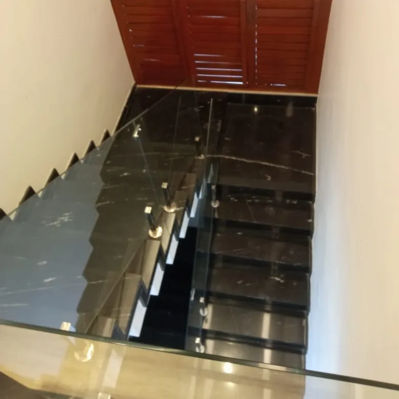 Escadarias em Negresco